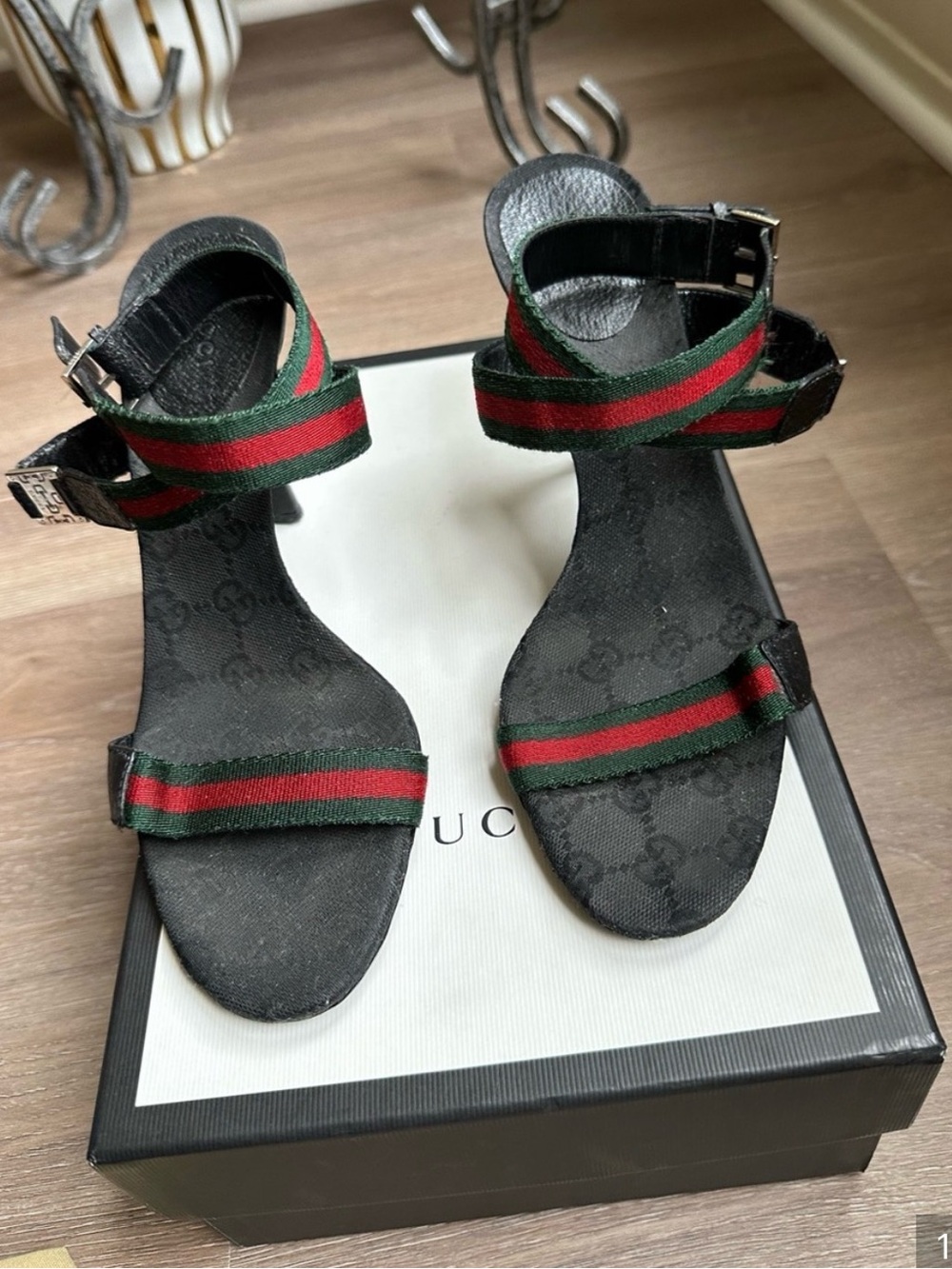 Vintage Gucci Black Sandals with Green and Red Web Straps